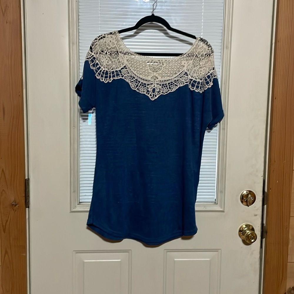 Blue Umgee top